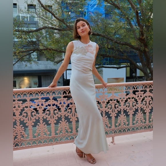 FAITHFULL THE BRAND Biarritz Lace Maxi Dress 10 - Picture 3 of 13